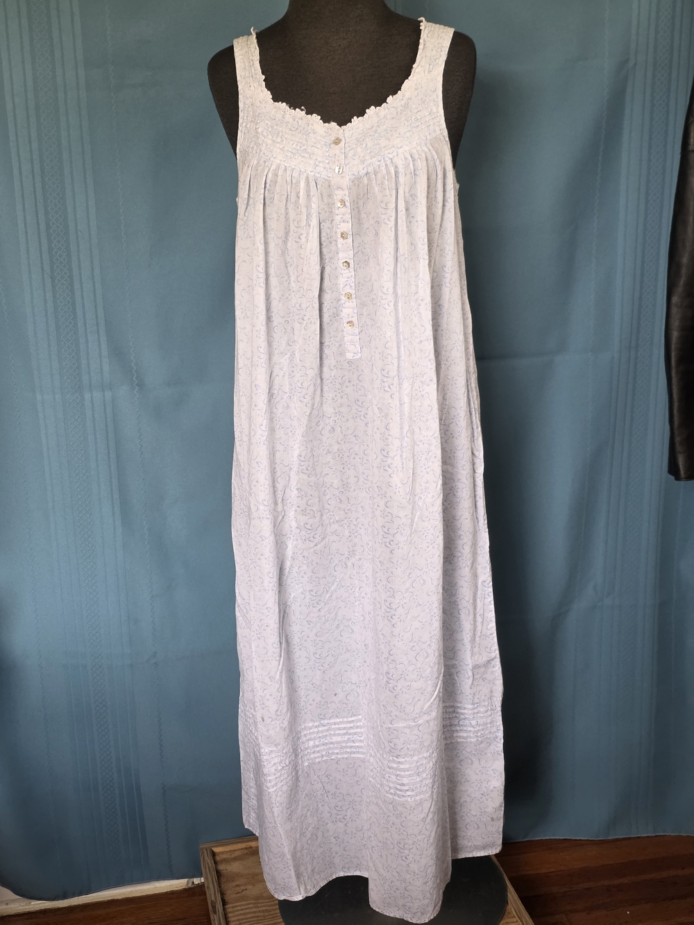 Eileen West Vtg Cotton Lawn Ballet Nightgown Blue Floral Sleeveless Medium M